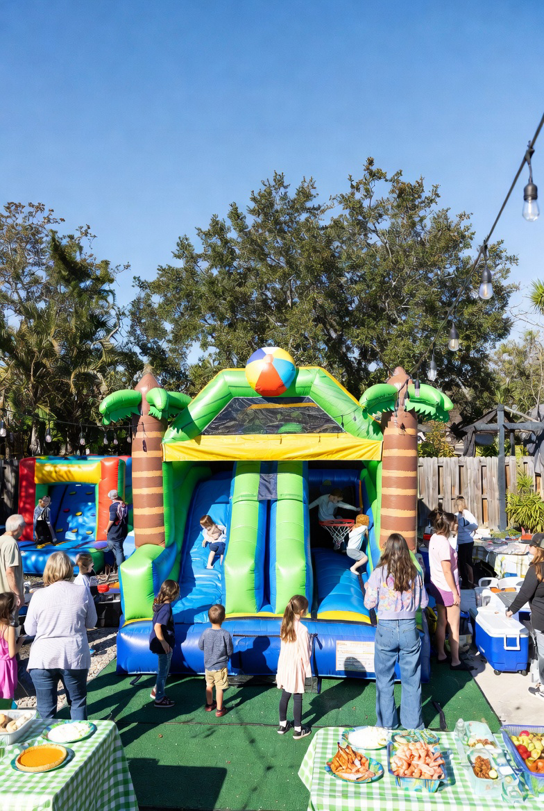 Snowbird Season Party Guide: How to Throw an Epic Bounce House Party When the Family Visits Cape Coral and Fort Myers!